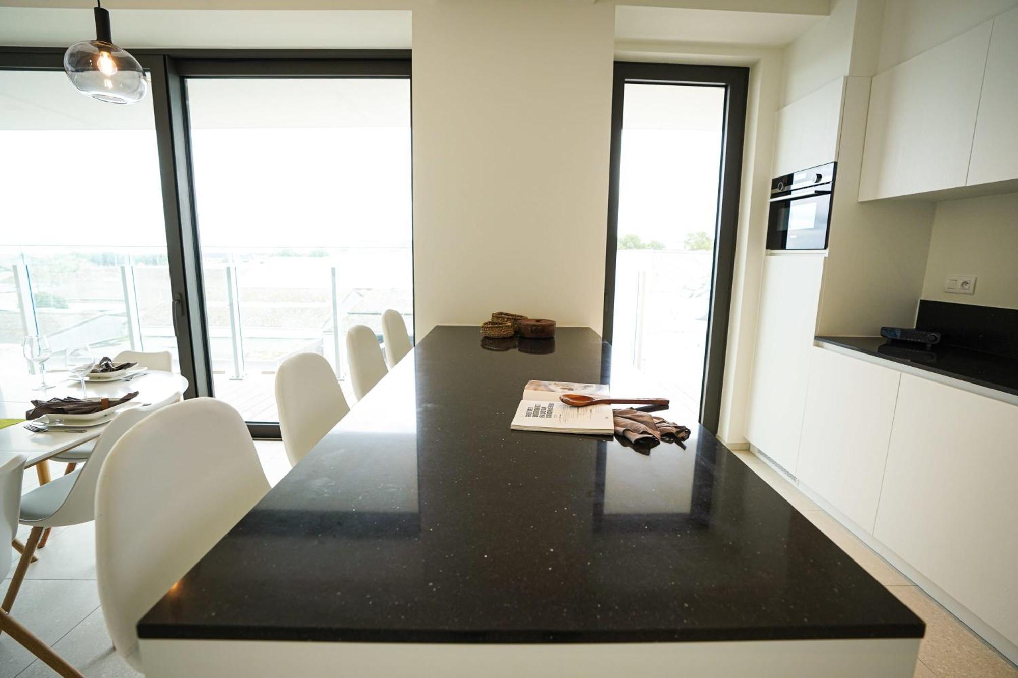 Herberg Huswell - Beautiful With Communal Pool And Gym *